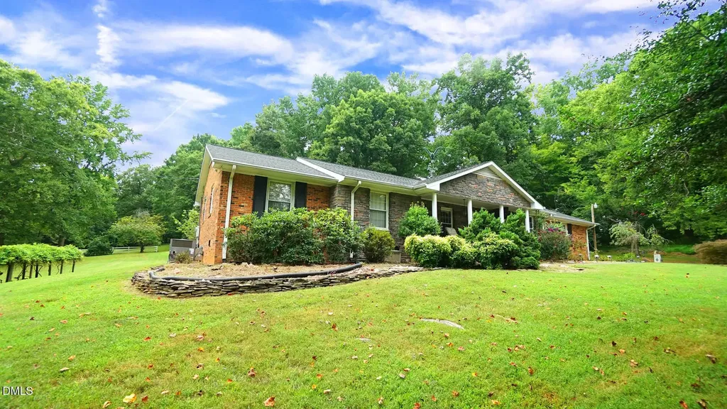 8509 Stagville Road Bahama NC 27503