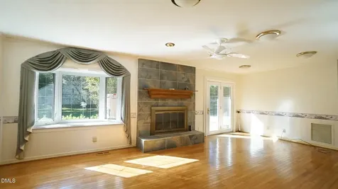 8509 Stagville Road Bahama NC 27503