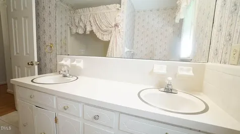 8509 Stagville Road Bahama NC 27503