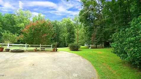 8509 Stagville Road Bahama NC 27503