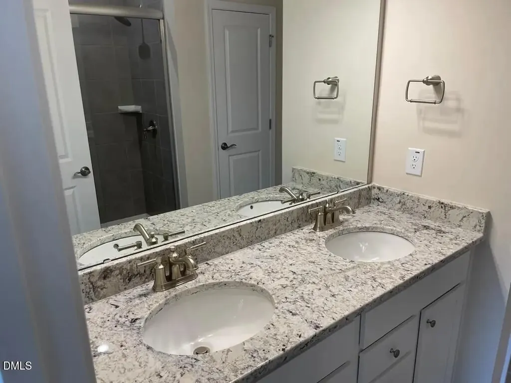 2179 Fox Chapel Place Fuquay Varina NC 27526