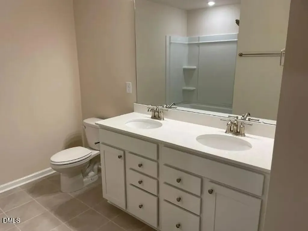 2179 Fox Chapel Place Fuquay Varina NC 27526