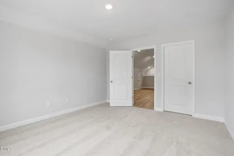 8 Bee Balm Court Youngsville NC 27596