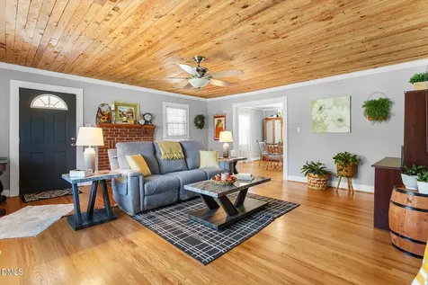3307 Altamahaw Church Street Elon NC 27244