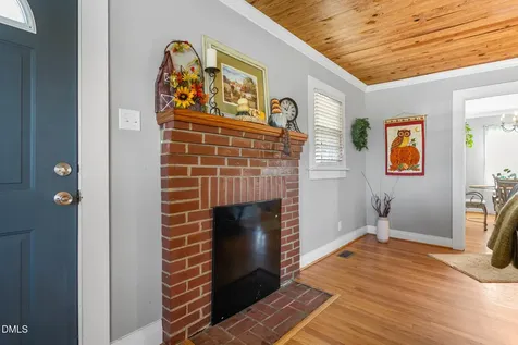 3307 Altamahaw Church Street Elon NC 27244