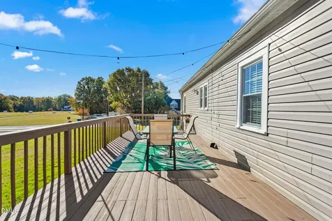 3307 Altamahaw Church Street Elon NC 27244