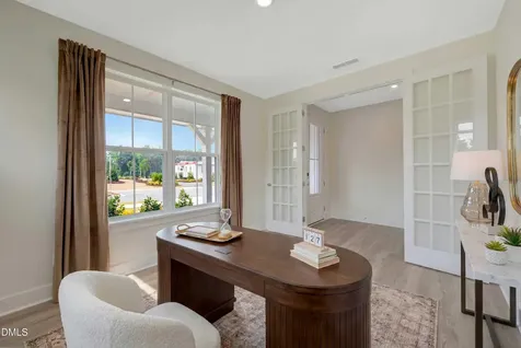 2511 Vetrina Way Apex NC 27502