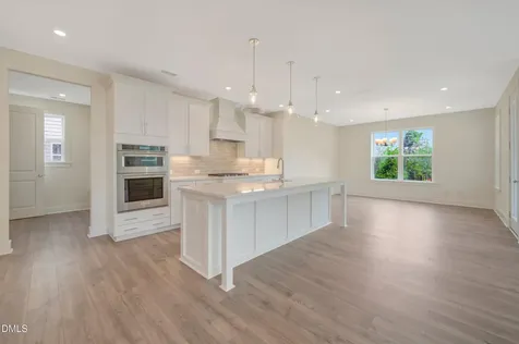 2511 Vetrina Way Apex NC 27502