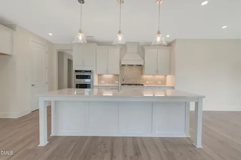 2511 Vetrina Way Apex NC 27502