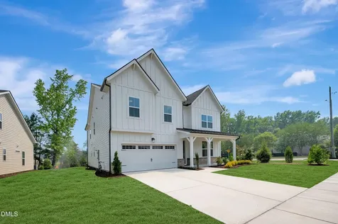 2511 Vetrina Way Apex NC 27502