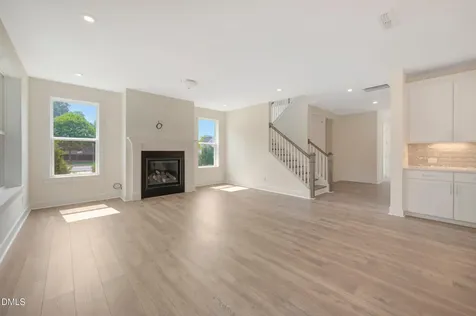 2511 Vetrina Way Apex NC 27502