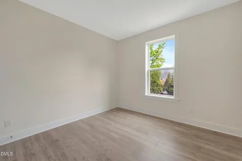 2511 Vetrina Way Apex NC 27502