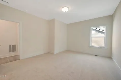 2511 Vetrina Way Apex NC 27502