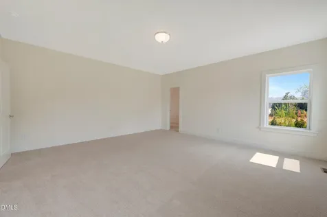 2511 Vetrina Way Apex NC 27502