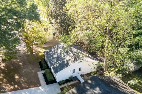 7313 Longstreet Drive Raleigh NC 27615