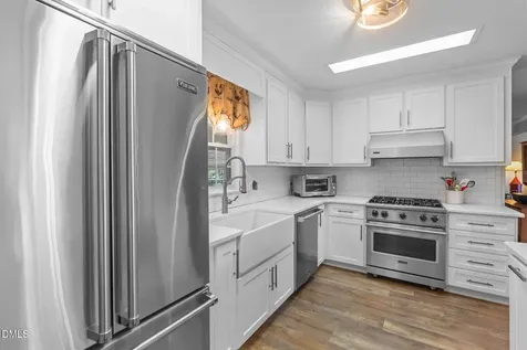326 Country Way Sanford NC 27332