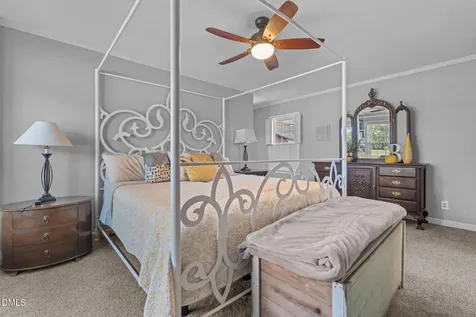 326 Country Way Sanford NC 27332