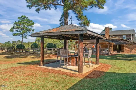 326 Country Way Sanford NC 27332