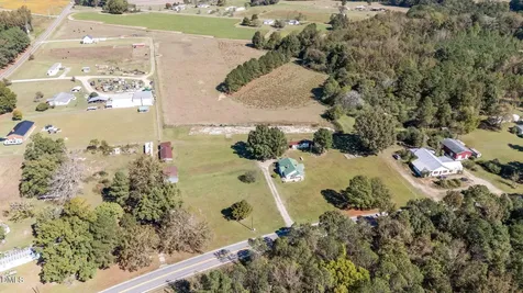 7477 N Nc 58 Castalia NC 27816