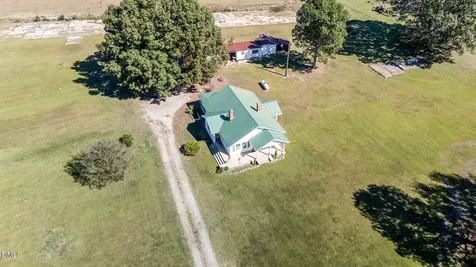 7477 N Nc 58 Castalia NC 27816