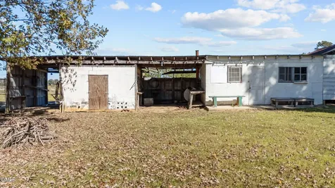 7477 N Nc 58 Castalia NC 27816