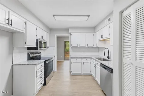 4101 Five Oaks Drive Durham NC 27707