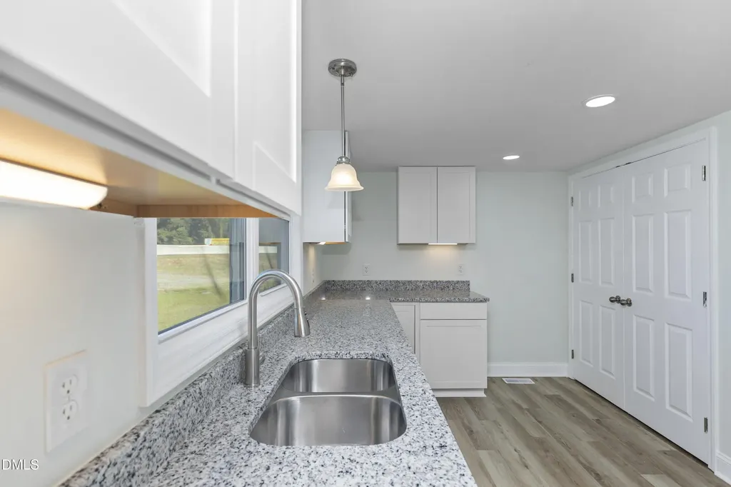 1340 George Perry Lee Road Dunn NC 28334