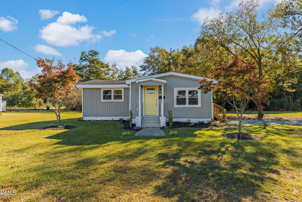 1340 George Perry Lee Road Dunn NC 28334