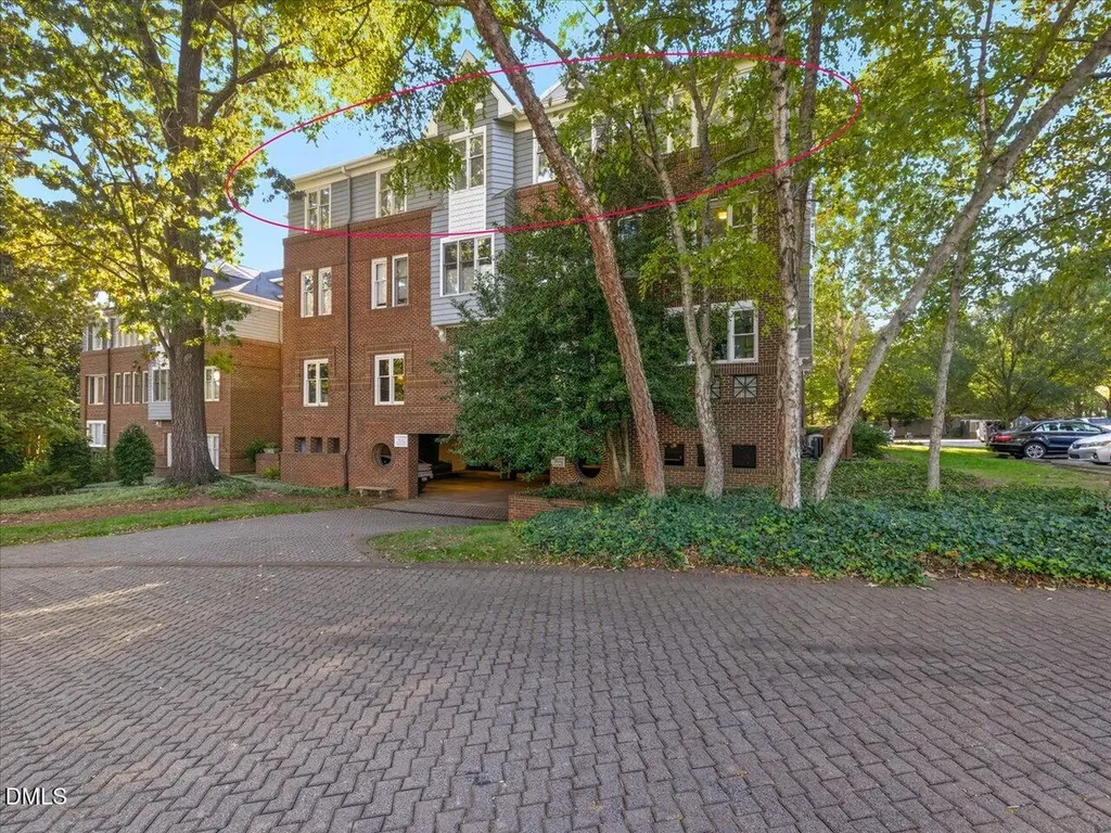 741 Bishops Park Drive Raleigh NC 27605
