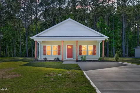 310 S Eastwood Drive Benson NC 27504