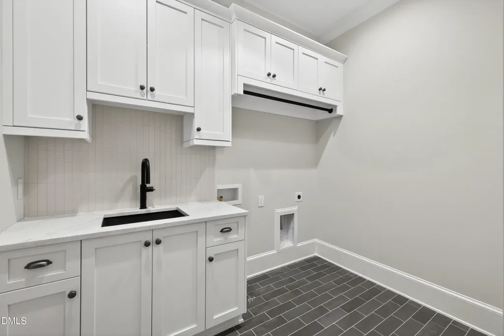 6508 Sanctuary Falls Drive Raleigh NC 27614