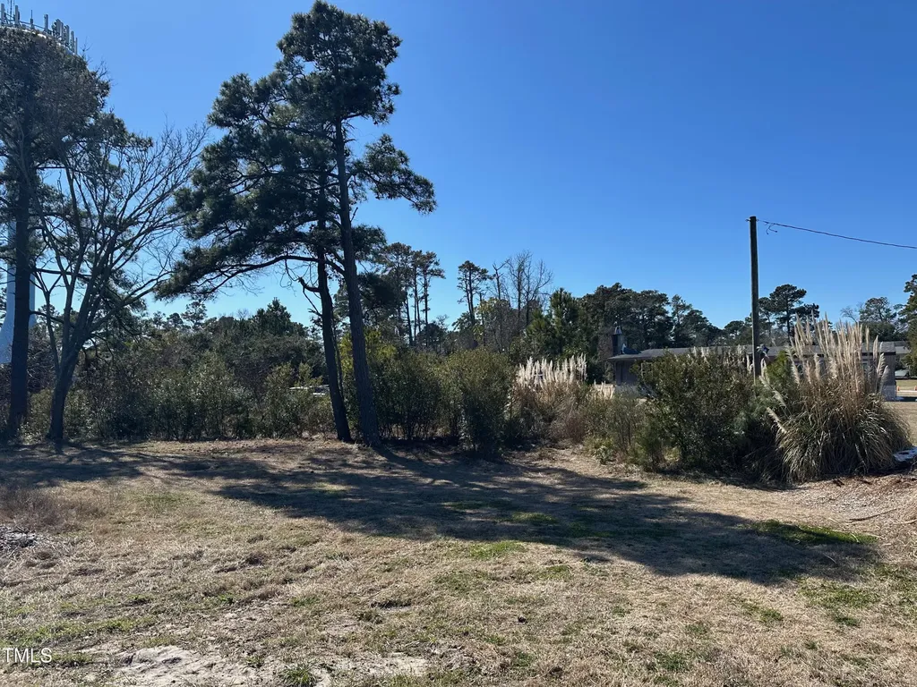 2101 Colington Road Kill Devil Hills NC 27948
