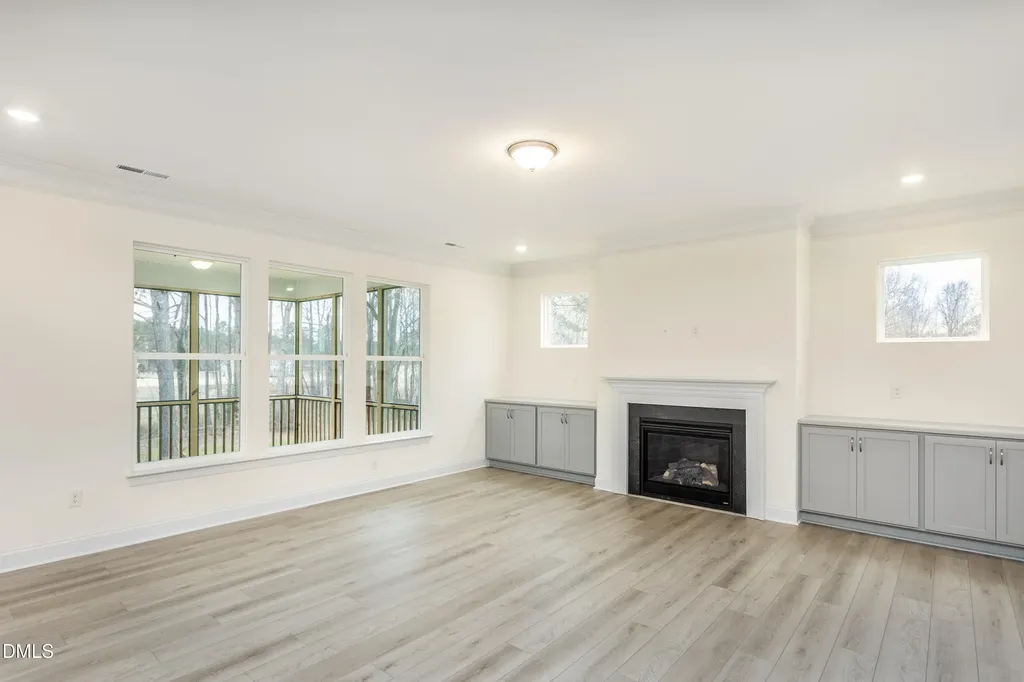 79 Quail Point Circle Clayton NC 27520