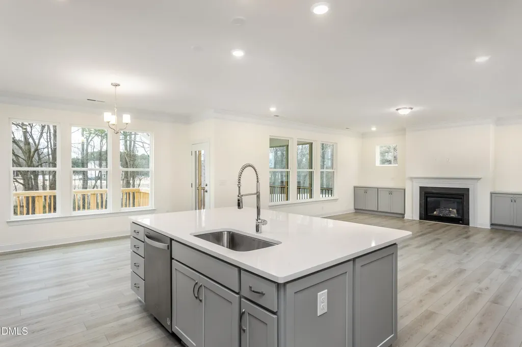 79 Quail Point Circle Clayton NC 27520