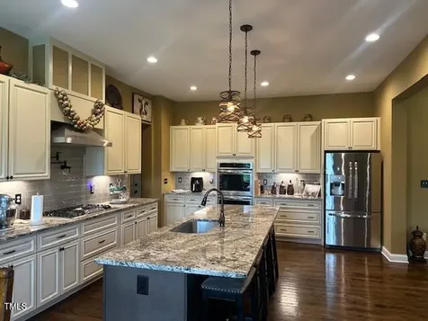 1612 Font Hills Lane Knightdale NC 27545