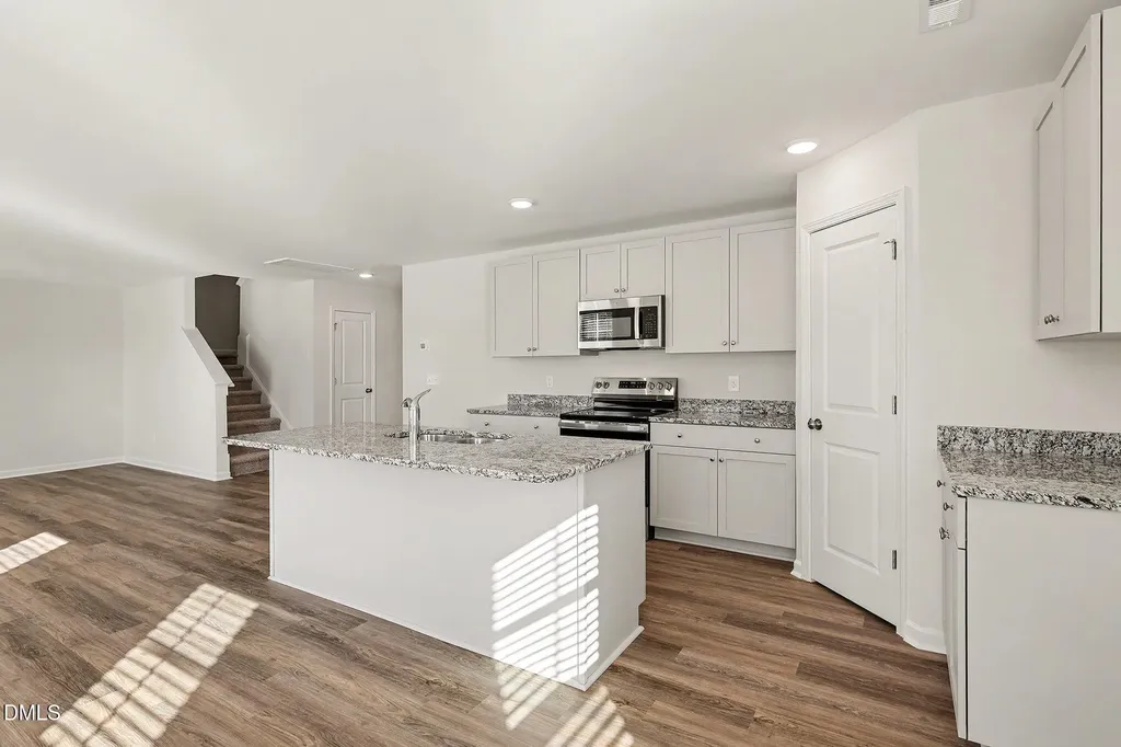 40 E Emily Gardens Drive Selma NC 27576