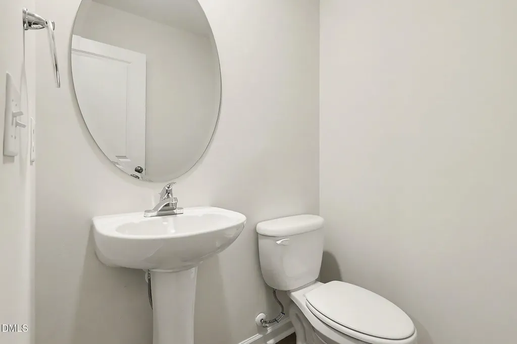 40 E Emily Gardens Drive Selma NC 27576