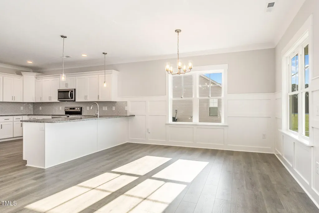 58 Royal Avenue Selma NC 27576