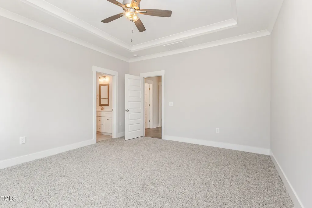 58 Royal Avenue Selma NC 27576