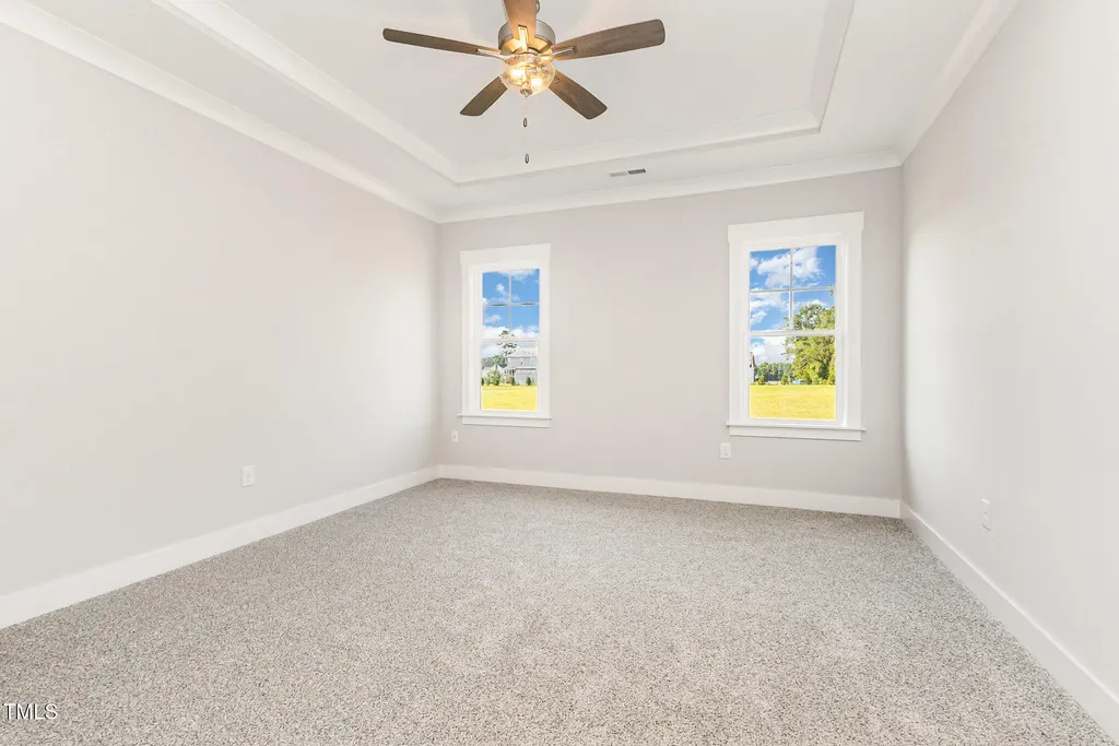 58 Royal Avenue Selma NC 27576
