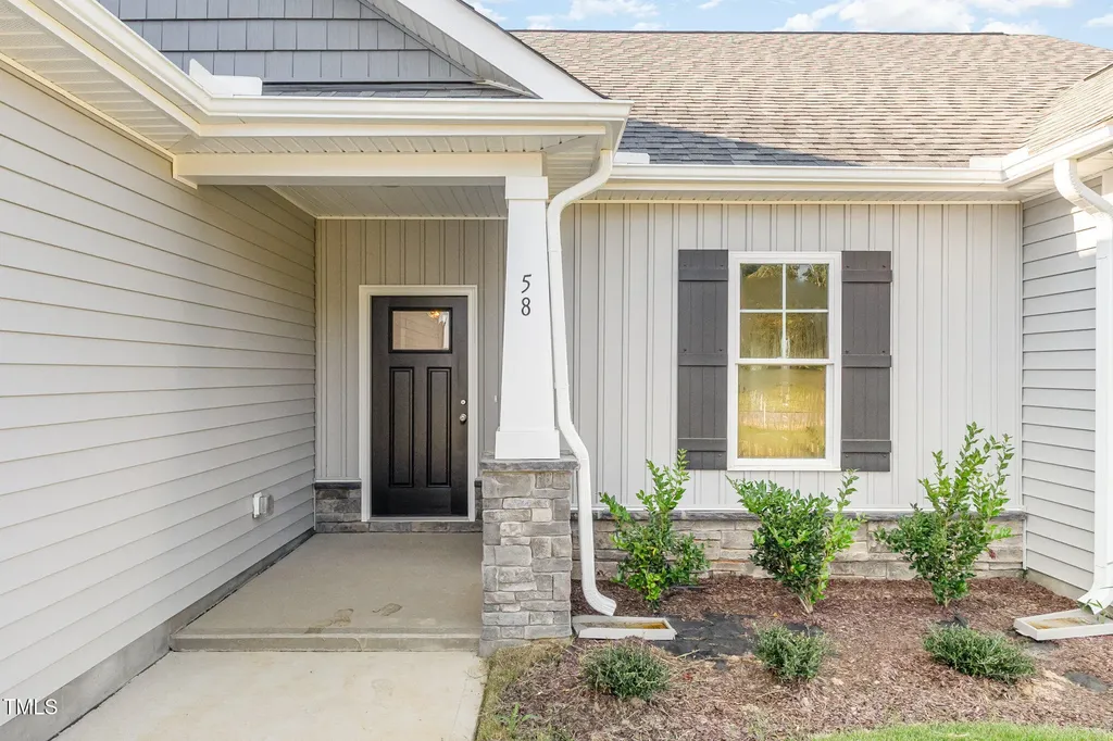 58 Royal Avenue Selma NC 27576