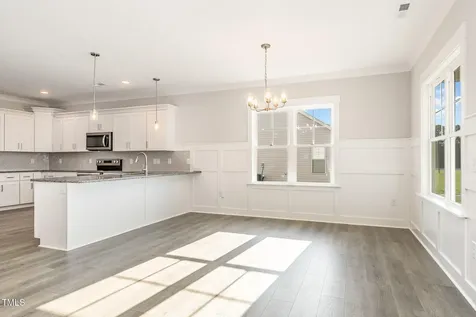 58 Royal Avenue Selma NC 27576