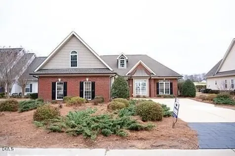 128 Crescent Drive Dunn NC 28334