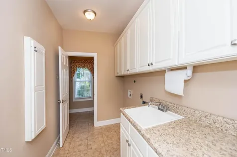 128 Crescent Drive Dunn NC 28334