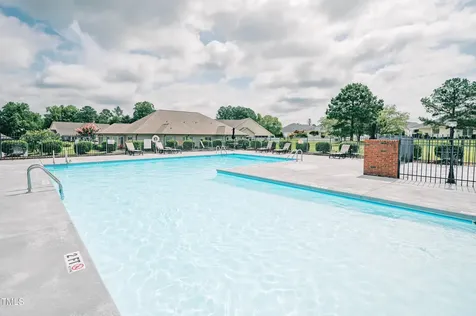 128 Crescent Drive Dunn NC 28334