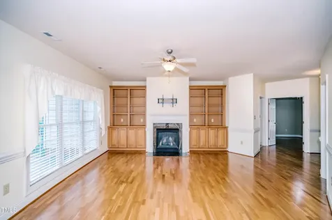 128 Crescent Drive Dunn NC 28334