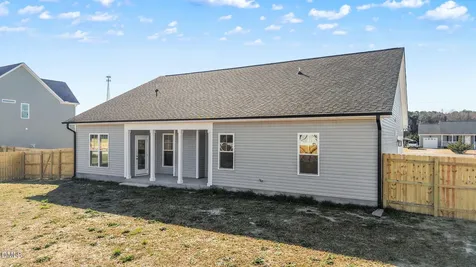 268 Fields Road NW Pikeville NC 27863
