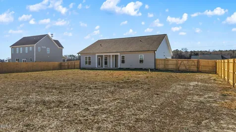 268 Fields Road NW Pikeville NC 27863