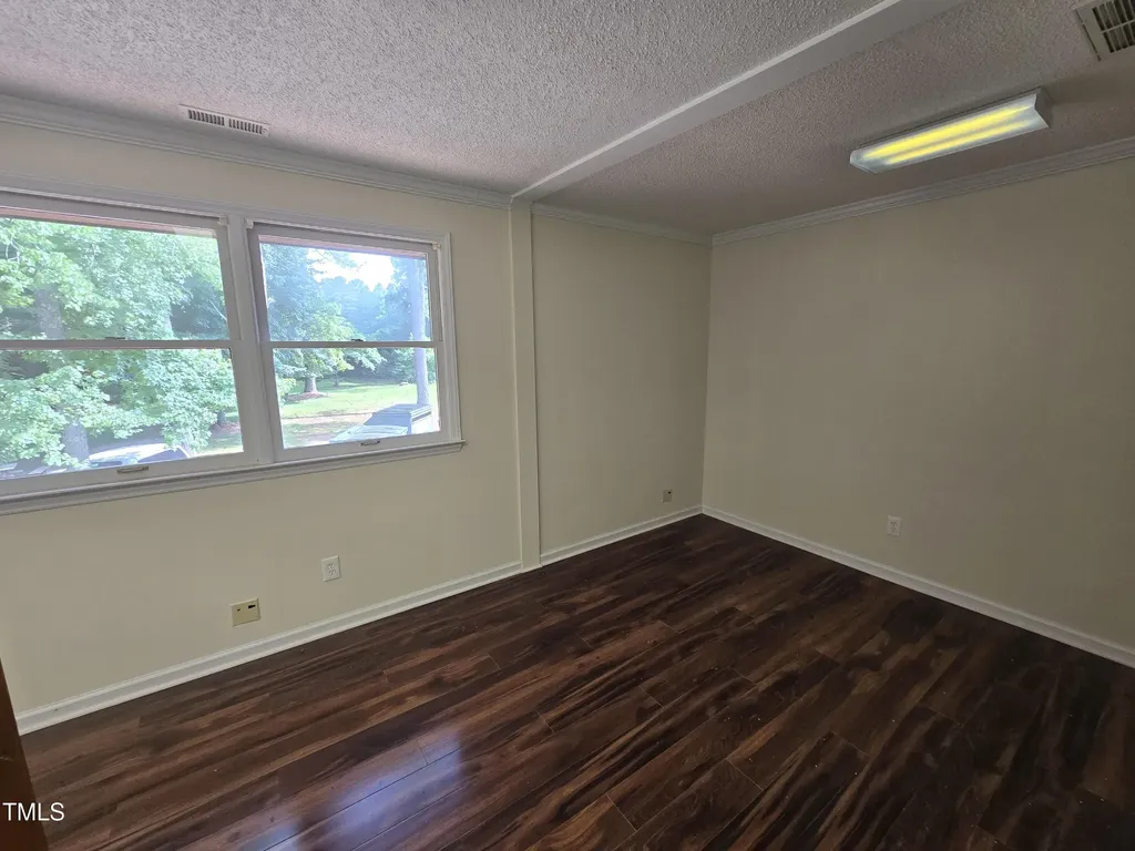 3300 Nc54 Chapel Hill NC 27516