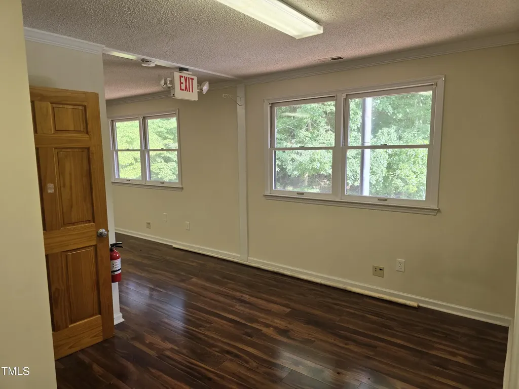 3300 Nc54 Chapel Hill NC 27516